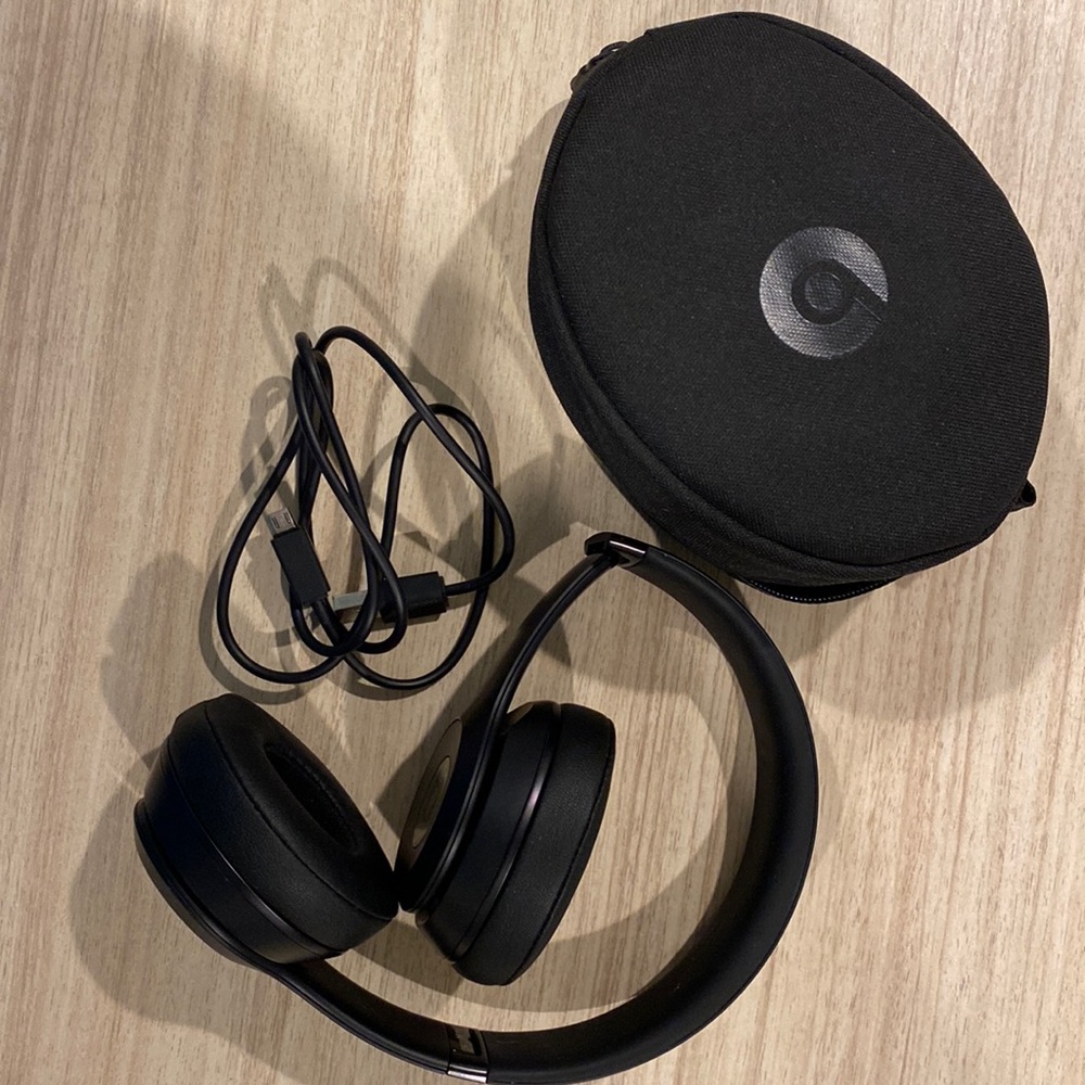 Beats Solo 3 Wireless Headphones